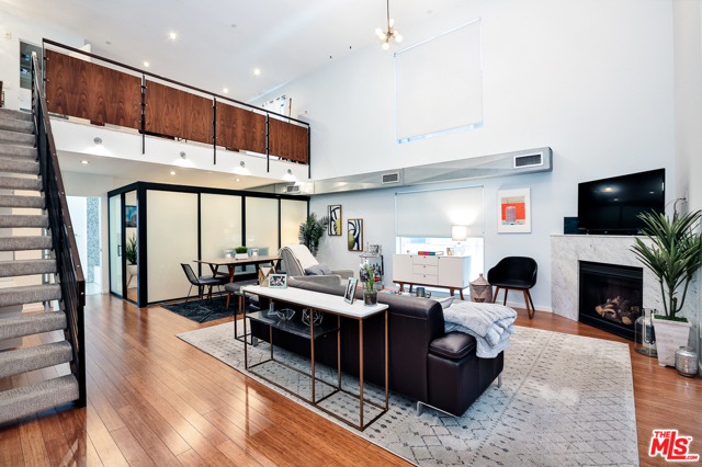 2 Bed Home for Sale in Los Angeles, California