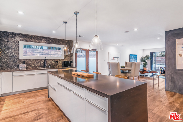 4 Bed Home for Sale in Venice, California
