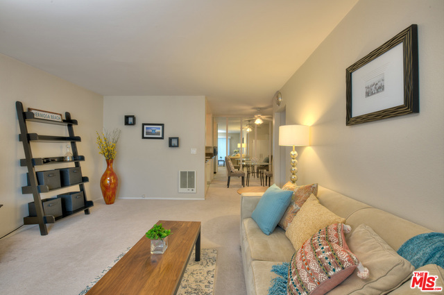 1707 PACIFIC COAST Highway, Hermosa Beach, California 90254, 1 Bedroom Bedrooms, ,1 BathroomBathrooms,Residential,Sold,PACIFIC COAST,18303546