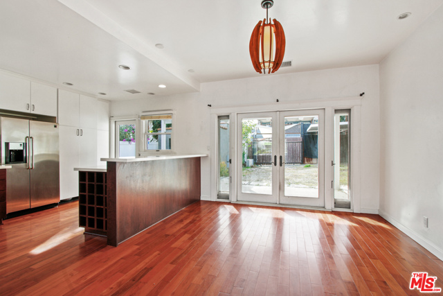 2 Bed Home for Sale in Venice, California