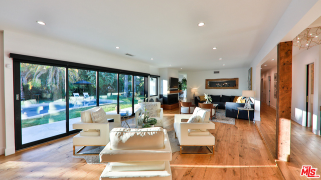 4 Bed Home for Sale in Encino, California