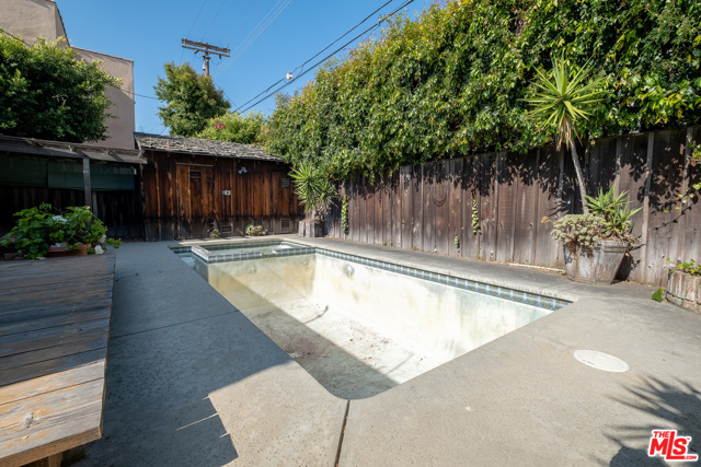 2 Bed Home for Sale in Pacific Palisades, California