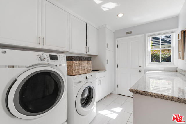 6 Bed Home for Sale in Pacific Palisades, California