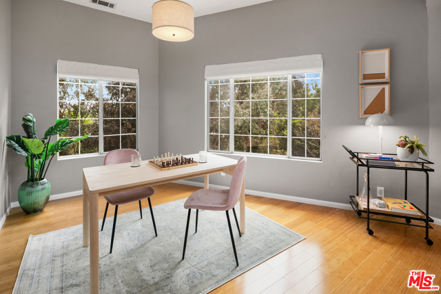 3 Bed Home for Sale in Los Angeles, California