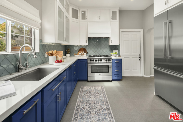3 Bed Home for Sale in Los Angeles, California