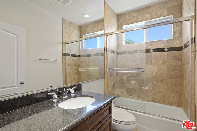 2022 RUHLAND Avenue, Redondo Beach, California 90278, 5 Bedrooms Bedrooms, ,3 BathroomsBathrooms,Residential,Sold,RUHLAND,18324606