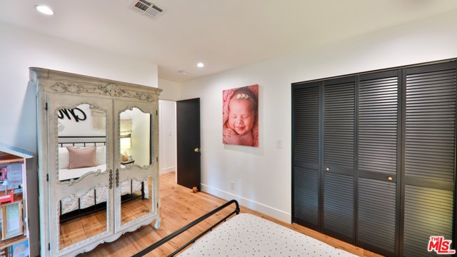 4 Bed Home for Sale in Encino, California