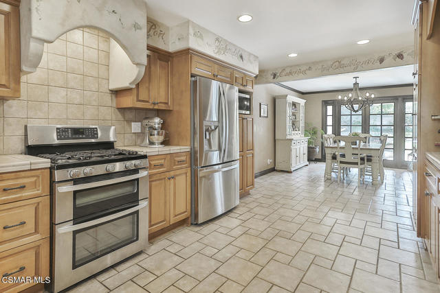 5 Bed Home for Sale in Thousand Oaks, California