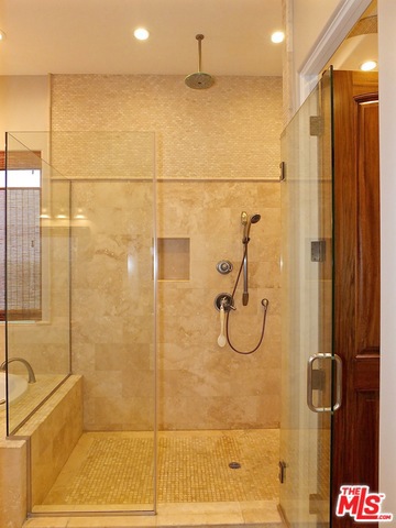 713 JUANITA Avenue, Redondo Beach, California 90277, 3 Bedrooms Bedrooms, ,3 BathroomsBathrooms,Residential,Sold,JUANITA,18338384