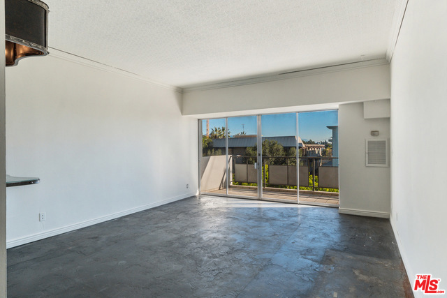 1 Bed Home for Sale in West Hollywood, California