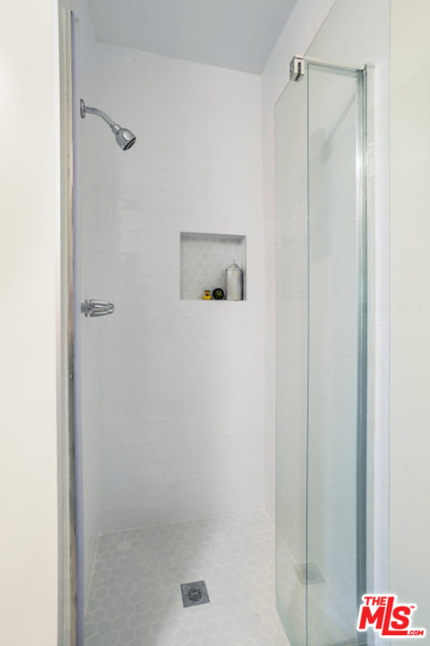 2 Bed Home for Sale in Los Angeles, California