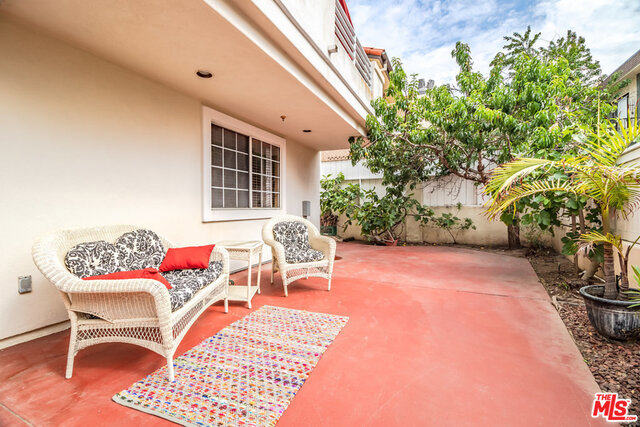 209 JUANITA Avenue, Redondo Beach, California 90277, 3 Bedrooms Bedrooms, ,2 BathroomsBathrooms,Residential,Sold,JUANITA,18363116