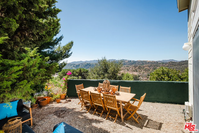 3 Bed Home for Sale in Topanga, California