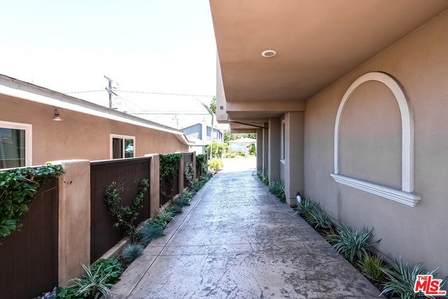 1908 CURTIS Avenue, Redondo Beach, California 90278, 4 Bedrooms Bedrooms, ,3 BathroomsBathrooms,Residential,Sold,CURTIS,17248288