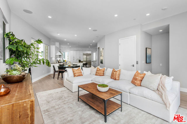 4 Bed Home for Sale in Playa Vista, California