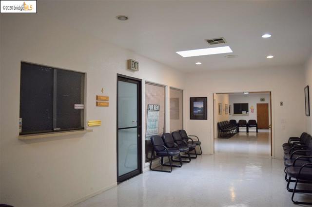 Gladstone Drive #4, ,Commercial Rent,For Sale,Gladstone Drive #4,40918305