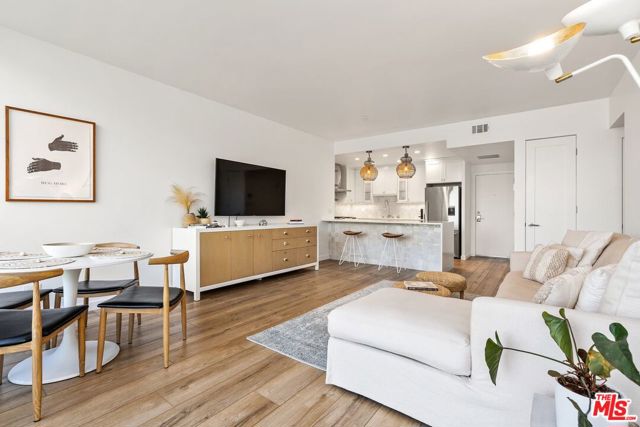 2 Bed Home for Sale in Pacific Palisades, California