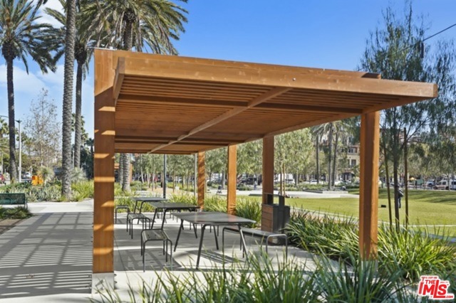 2 Bed Home for Sale in Playa Vista, California