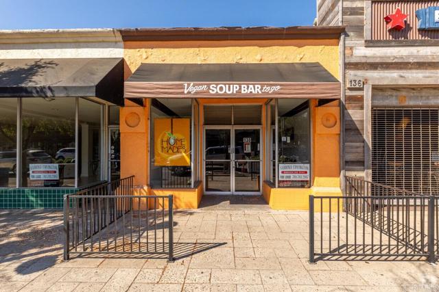 Grand, 92025, ,Commercial,For Sale,Grand,200037699