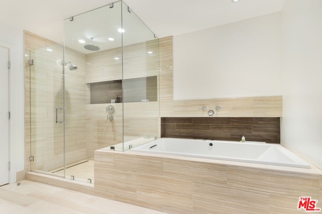 4 Bed Home for Sale in Los Angeles, California
