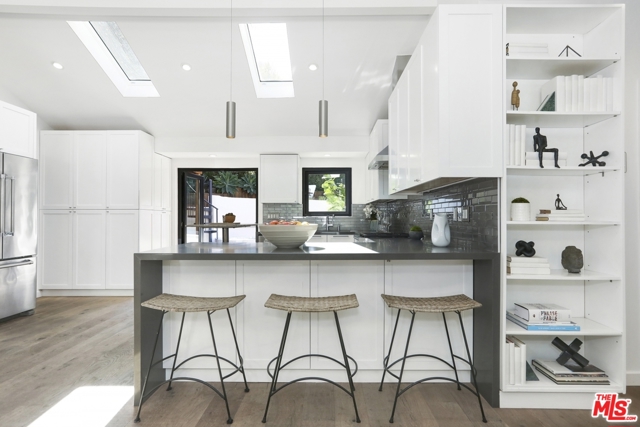 3 Bed Home for Sale in Los Angeles, California