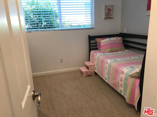 2200 RUHLAND Avenue, Redondo Beach, California 90278, 3 Bedrooms Bedrooms, ,2 BathroomsBathrooms,Residential,Sold,RUHLAND,20585588