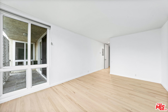 2 Bed Home for Sale in Los Angeles, California
