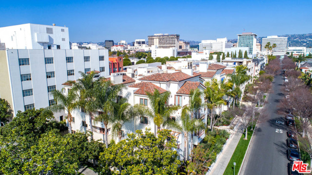 3 Bed Home for Sale in Beverly Hills, California