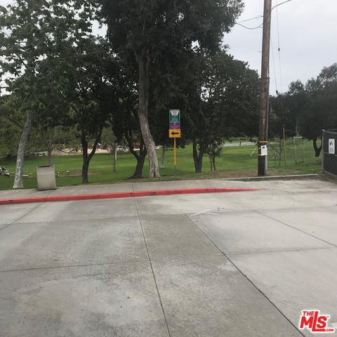 Valley Park steps away