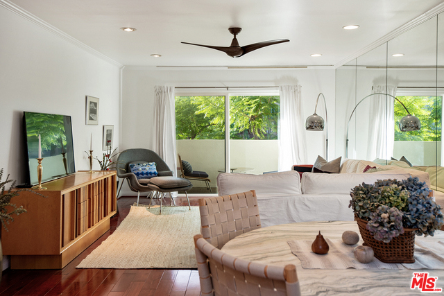 1 Bed Home for Sale in West Hollywood, California