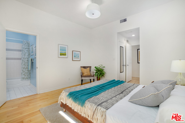 3 Bed Home for Sale in Venice, California