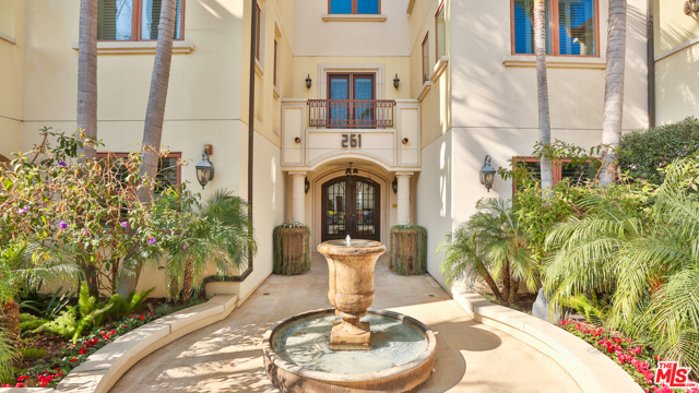 3 Bed Home for Sale in Beverly Hills, California
