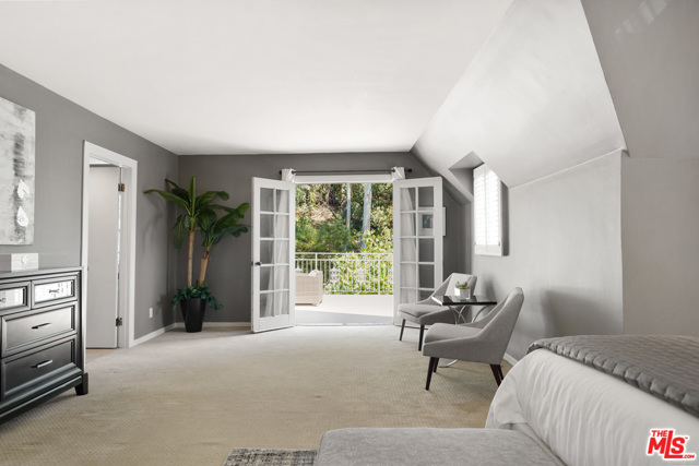 3 Bed Home for Sale in Los Angeles, California
