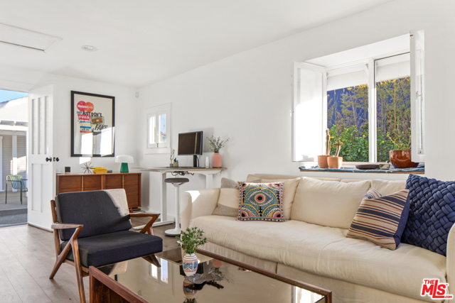 3 Bed Home for Sale in Los Angeles, California
