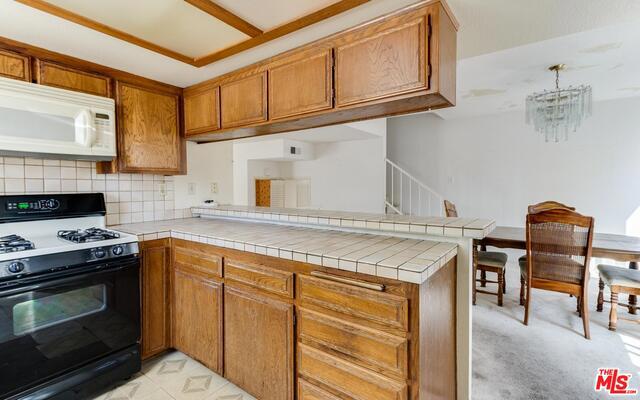 2615 VOORHEES Avenue, Redondo Beach, California 90278, 3 Bedrooms Bedrooms, ,2 BathroomsBathrooms,Residential,Sold,VOORHEES,17222300