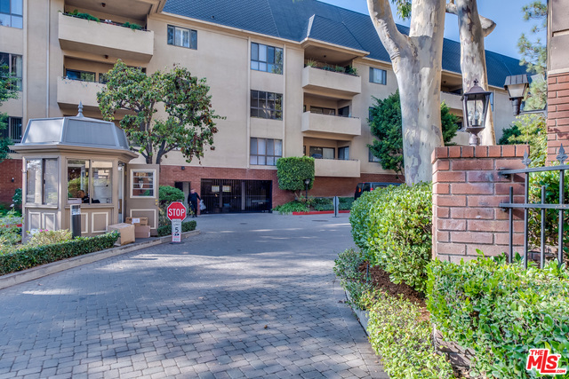 1 Bed Home for Sale in Los Angeles, California