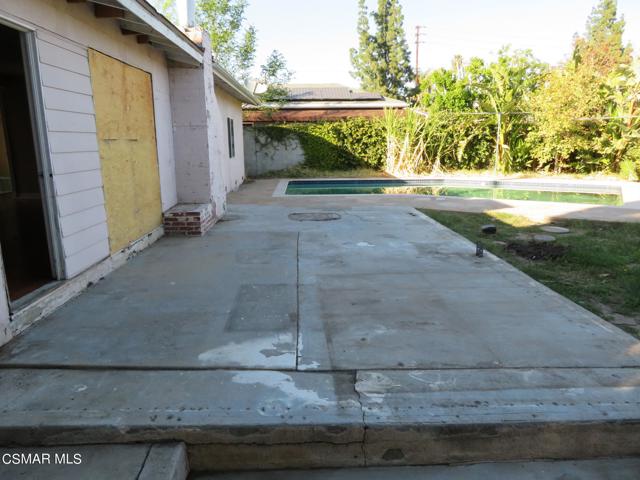 4 Bed Home for Sale in Granada Hills, California