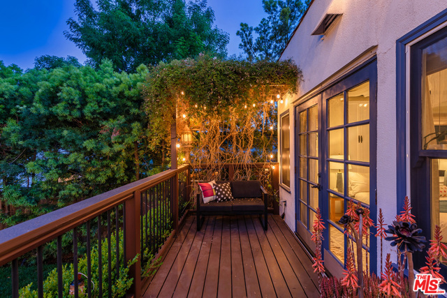 2 Bed Home for Sale in Los Angeles, California