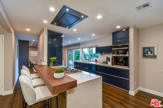 26910 Lunada Circle Drive, Rancho Palos Verdes, California 90275, 4 Bedrooms Bedrooms, ,2 BathroomsBathrooms,Residential,Sold,Lunada Circle,21713154
