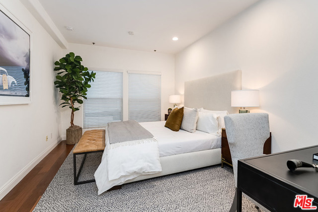 3 Bed Home for Sale in Los Angeles, California