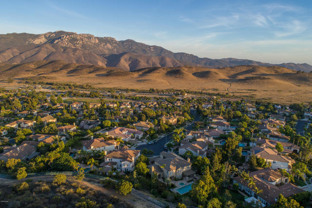 5 Bed Home for Sale in Newbury Park, California