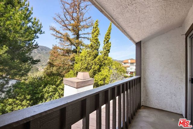 3 Bed Home for Sale in Pacific Palisades, California
