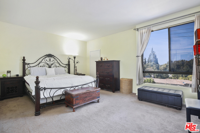 3 Bed Home for Sale in Sherman Oaks, California