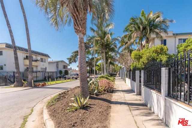 3 Bed Home for Sale in Los Angeles, California
