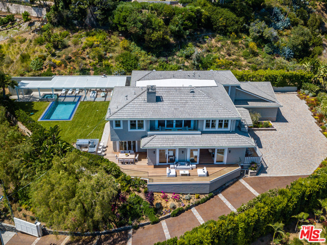 Photo of 1346 MARINETTE Road, Pacific Palisades, CA 90272