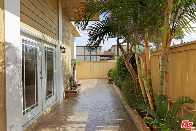 2119 DUFOUR Avenue, Redondo Beach, California 90278, 4 Bedrooms Bedrooms, ,2 BathroomsBathrooms,Residential,Sold,DUFOUR,17256256