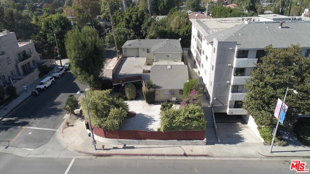 Photo of 13709 MILBANK Street, Sherman Oaks, CA 91423