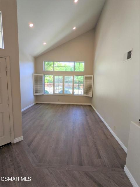 3 Bed Home for Sale in Oak Park, California