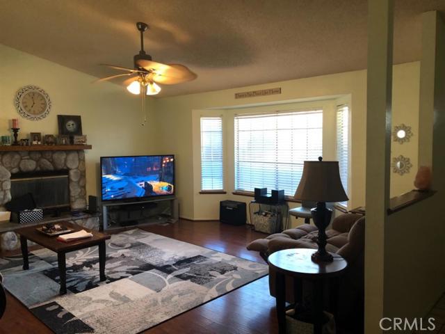 14227 Brentwood Drive,Victorville,CA 92395, USA