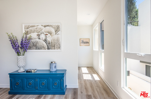 3 Bed Home for Sale in Los Angeles, California